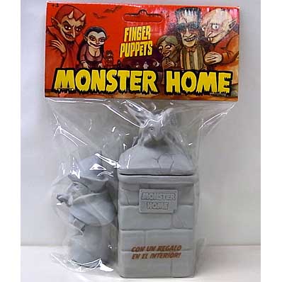 AMIGO TOYZ MONSTER HOME FINGER PUPPETS GARGOYLE MAUSOLEUM SET (NOSFERATU COCHERO)